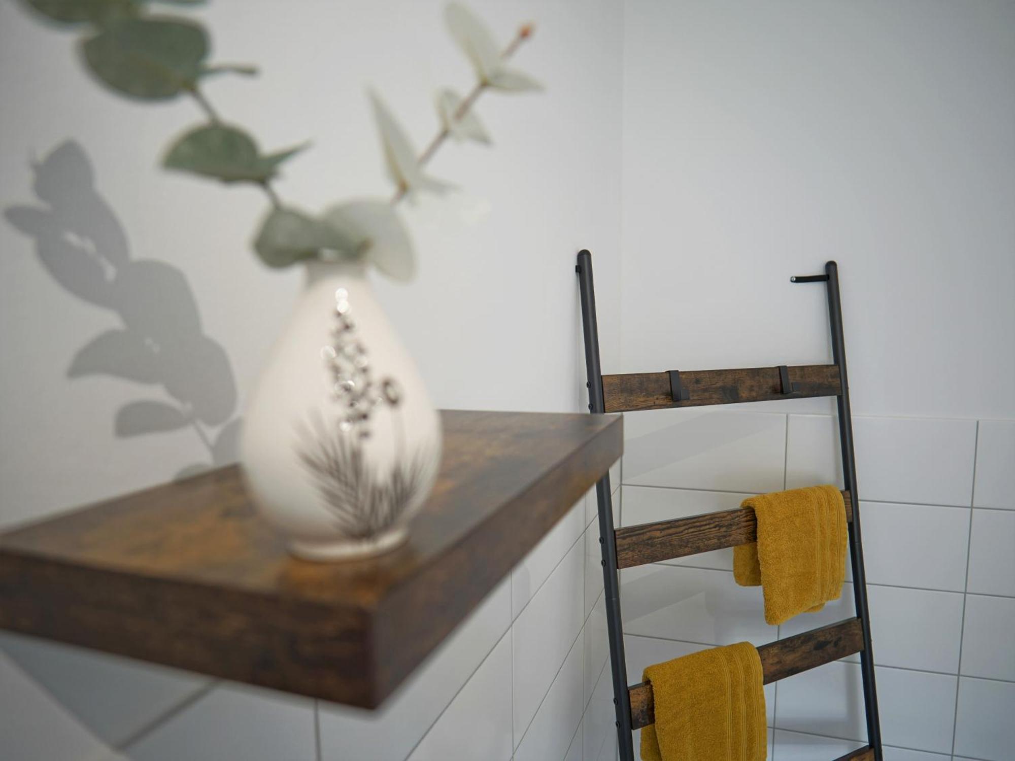 "Hogulu" Brandenburg, Balkon, Neustadt, Kueche, Wassernaehe - Parkplatz Inklusive Apartment Brandenburg  Phòng bức ảnh