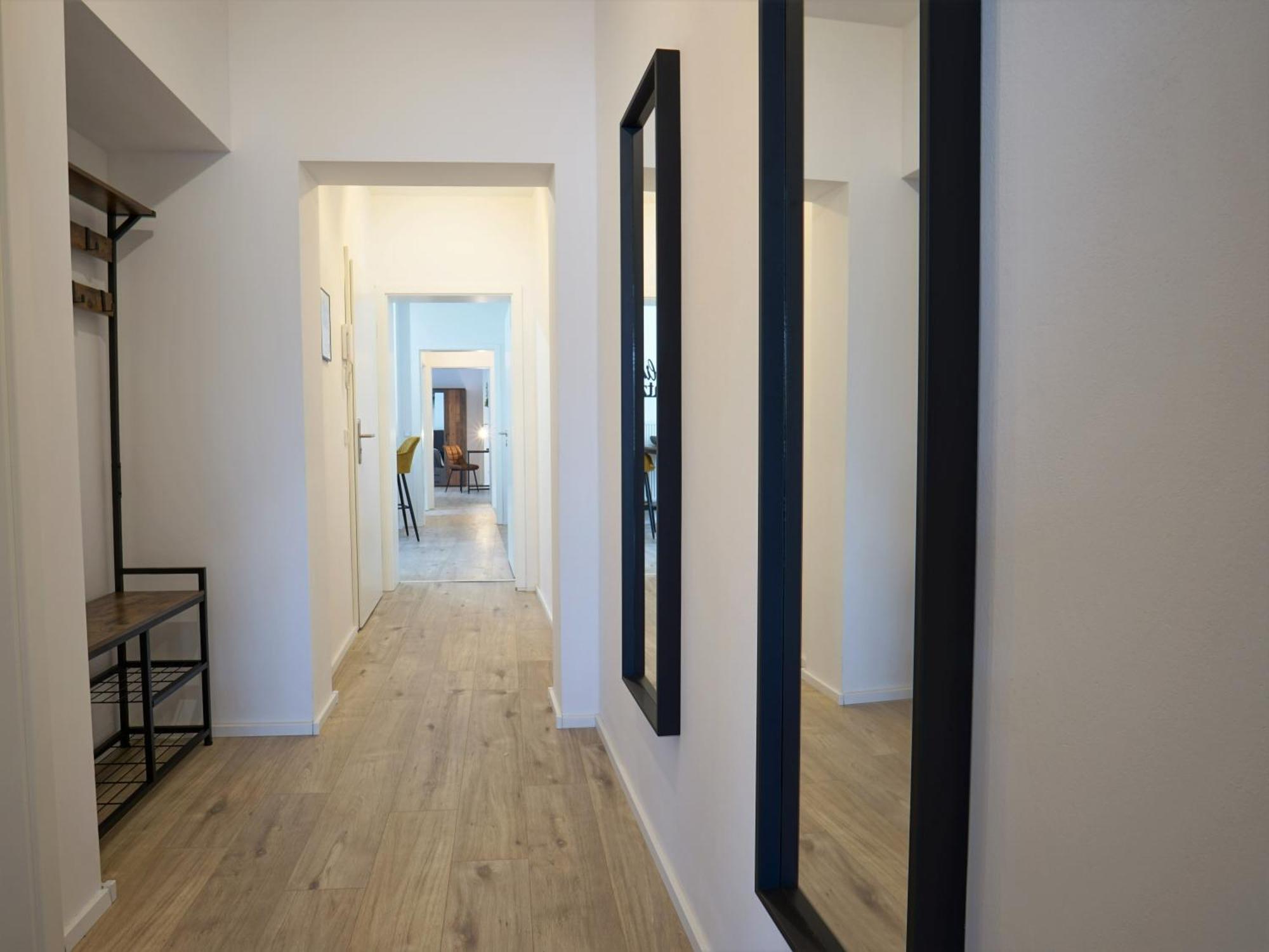 "Hogulu" Brandenburg, Balkon, Neustadt, Kueche, Wassernaehe - Parkplatz Inklusive Apartment Brandenburg  Phòng bức ảnh