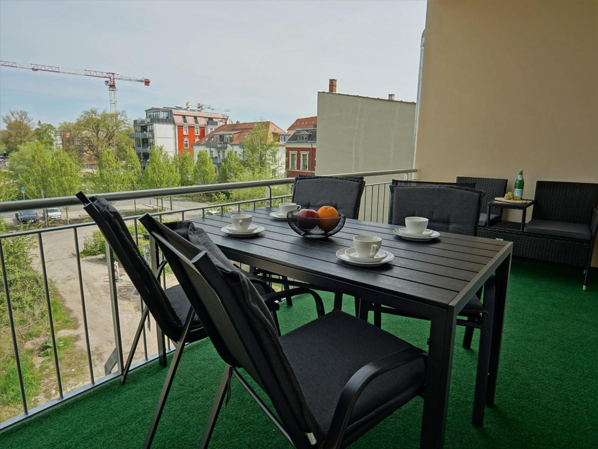 "Hogulu" Brandenburg, Balkon, Neustadt, Kueche, Wassernaehe - Parkplatz Inklusive Apartment Brandenburg  Phòng bức ảnh