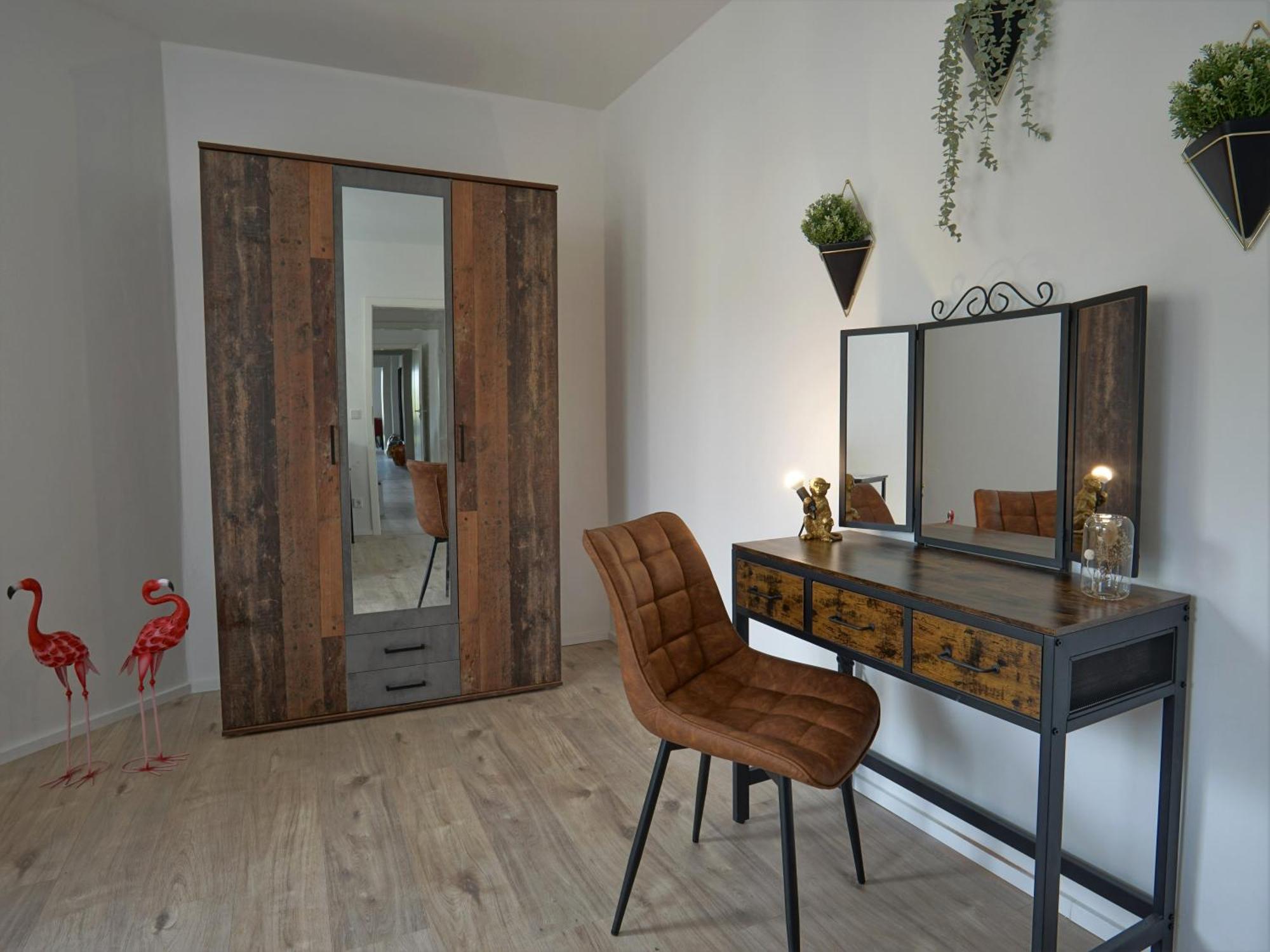 "Hogulu" Brandenburg, Balkon, Neustadt, Kueche, Wassernaehe - Parkplatz Inklusive Apartment Brandenburg  Phòng bức ảnh