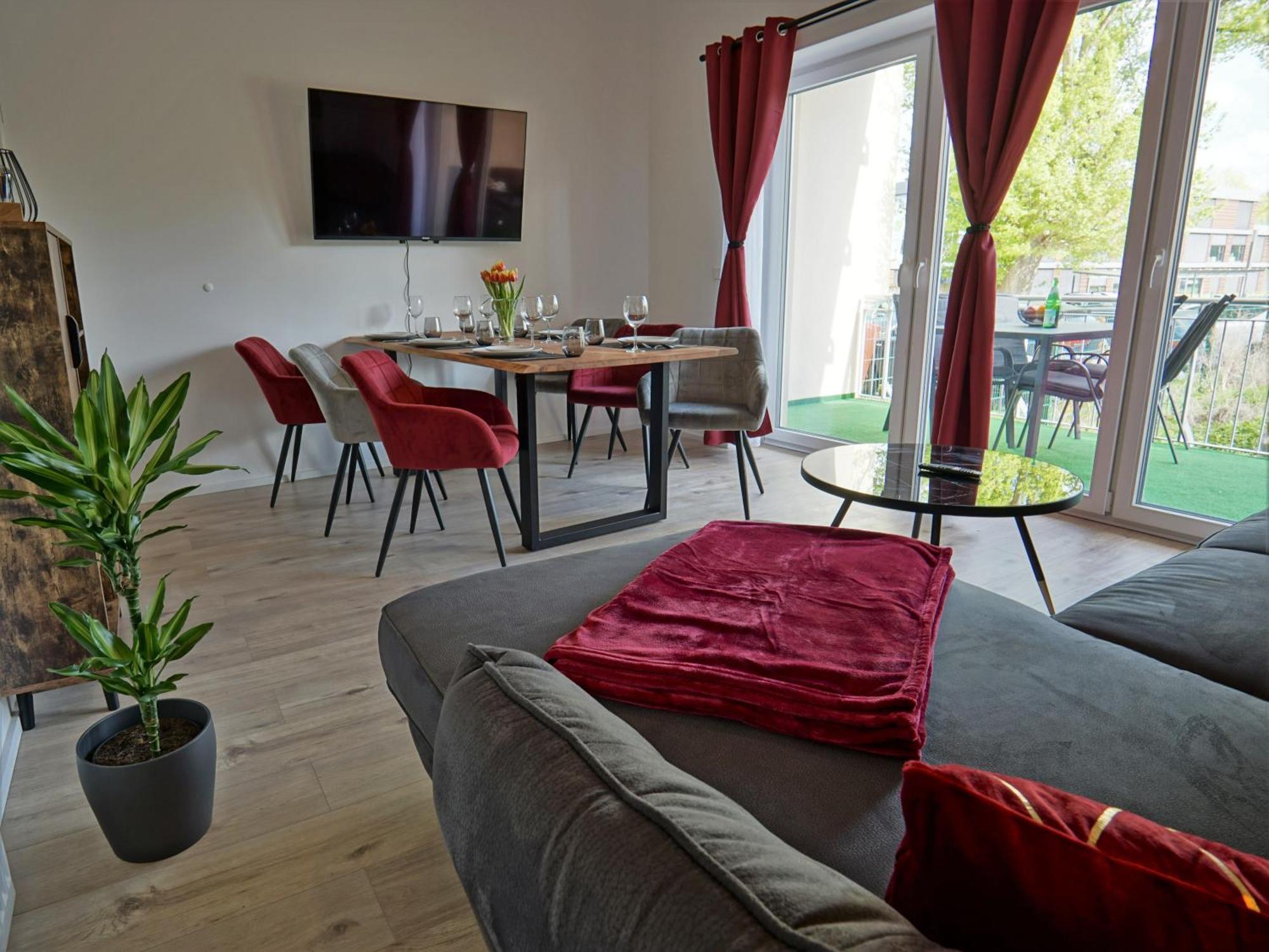 "Hogulu" Brandenburg, Balkon, Neustadt, Kueche, Wassernaehe - Parkplatz Inklusive Apartment Brandenburg  Phòng bức ảnh