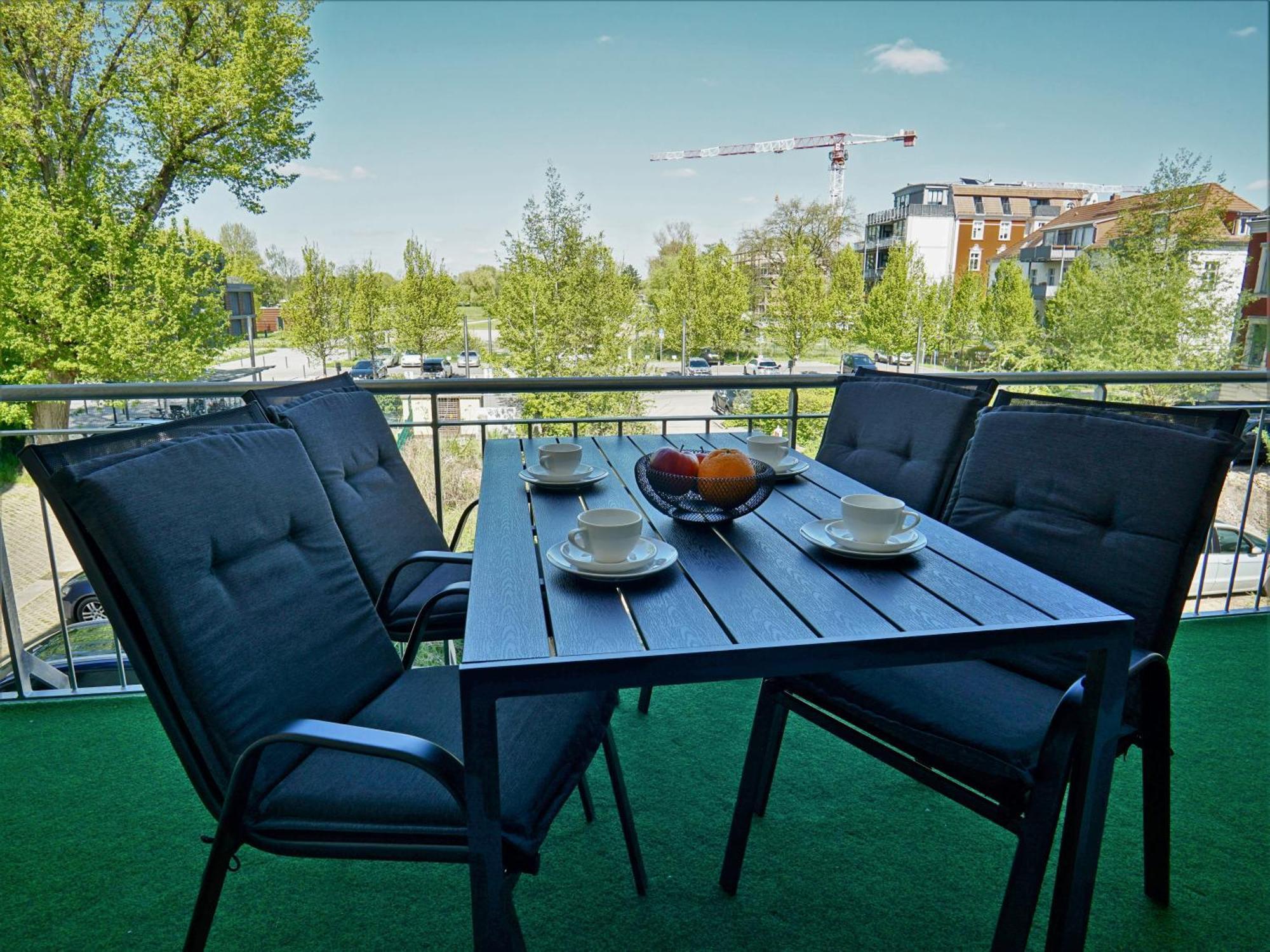 "Hogulu" Brandenburg, Balkon, Neustadt, Kueche, Wassernaehe - Parkplatz Inklusive Apartment Brandenburg  Phòng bức ảnh